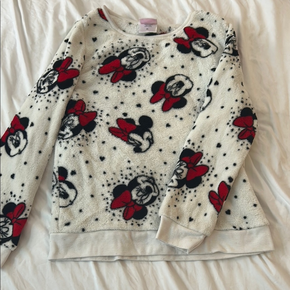 Disney Minnie Mouse White and Red Sweatshirt